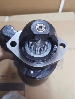 0001367008 starter 0001359060 starting motor motor HATZ Hechi start motor motor 0001367008 starter 0001359060 starting motor motor HATZ Hechi start motor motor