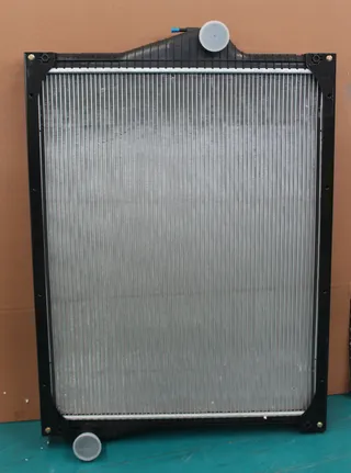 1301A18D-010-A Hua Ling heavy truck water tank radiator manufacturer sells quality and low
