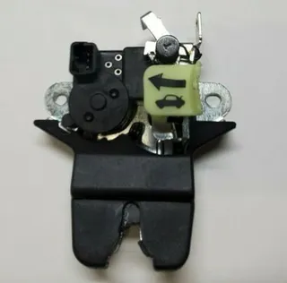 Car lock: 81230-2T000 81230-2T010