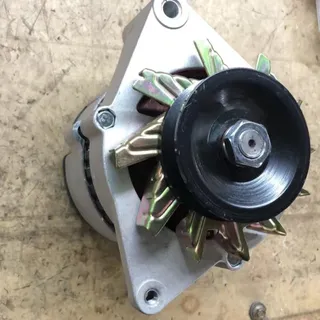 Huaxia 604 tractor generator 1000373423C generator WP-FDJ generator Huaxia 604 tractor generator 1000373423C generator WP-FDJ generator