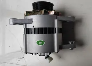 Jianghuai Kangling generator cloud inner YN38CRE-700001 generator JFZ2203 generator 24V70A Jianghuai Kangling generator cloud inner YN38CRE-700001 generator JFZ2203 generator 24V70A