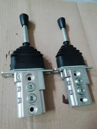 Volvoil pilot handle SVM100/1 Walford liquid control handle steel ball positioning pilot handle