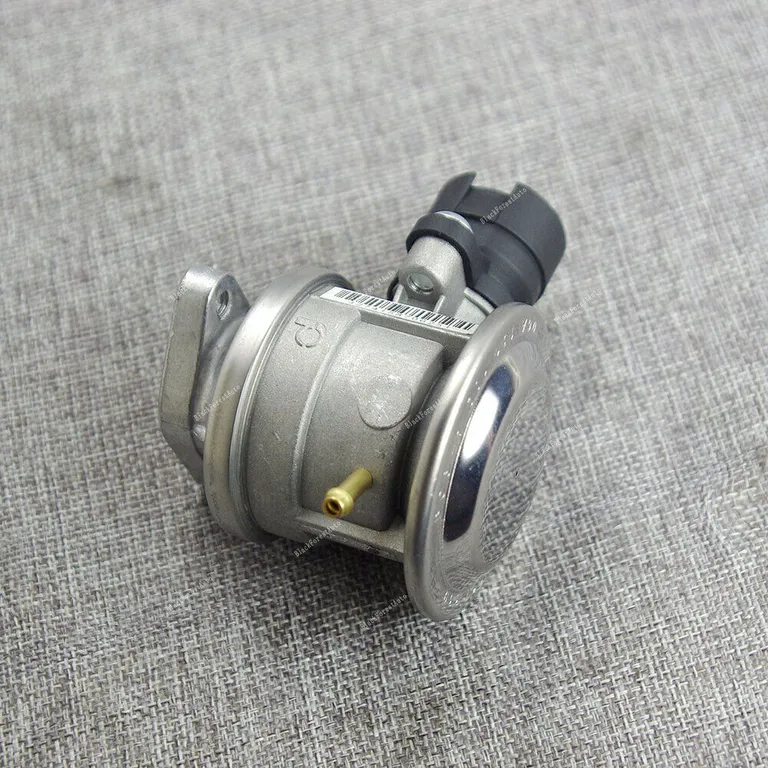 078131102N,exhaust gas circulation valve for Audi 2.4 (left) Passat online 078131102N,exhaust gas circulation valve for Audi 2.4 (left) Passat online