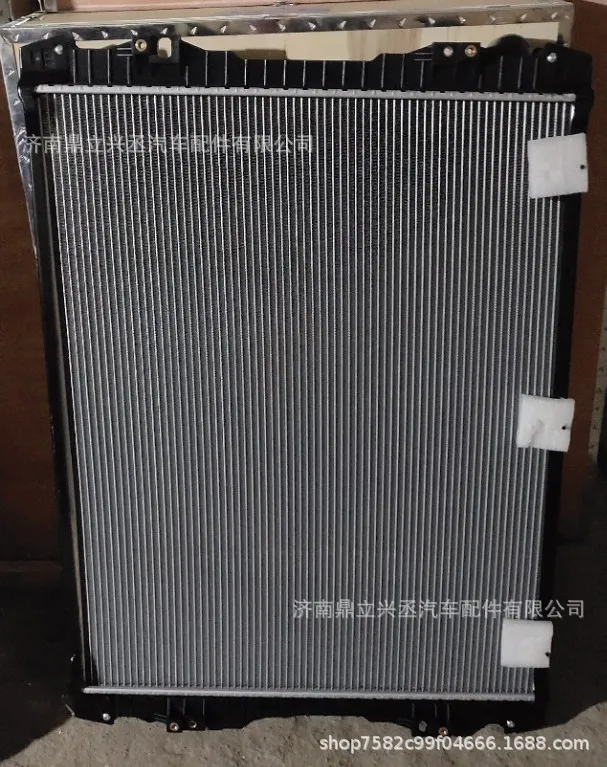 1770096/1798689 Scania water tank radiator manufacturer online 1770096/1798689 Scania water tank radiator manufacturer online