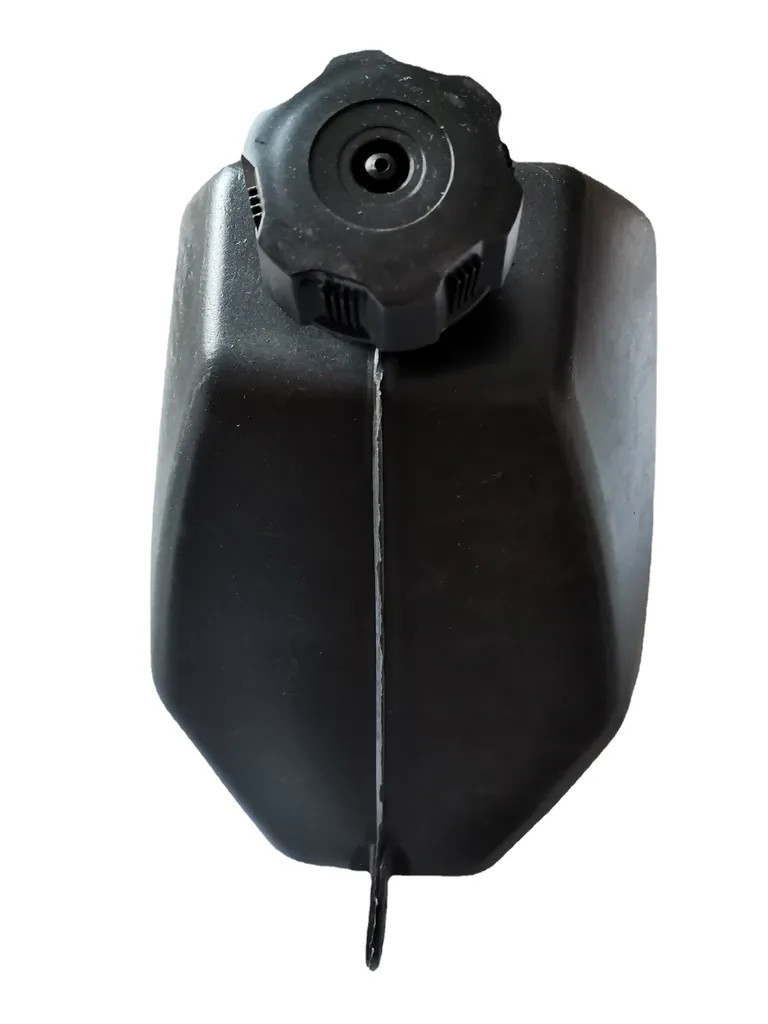 ATV four -wheeled beach car accessories fuel tank 110cc -150cc small butter tank with a small dinosaur oil pot online ATV four -wheeled beach car accessories fuel tank 110cc -150cc small butter tank with a small dinosaur oil pot online