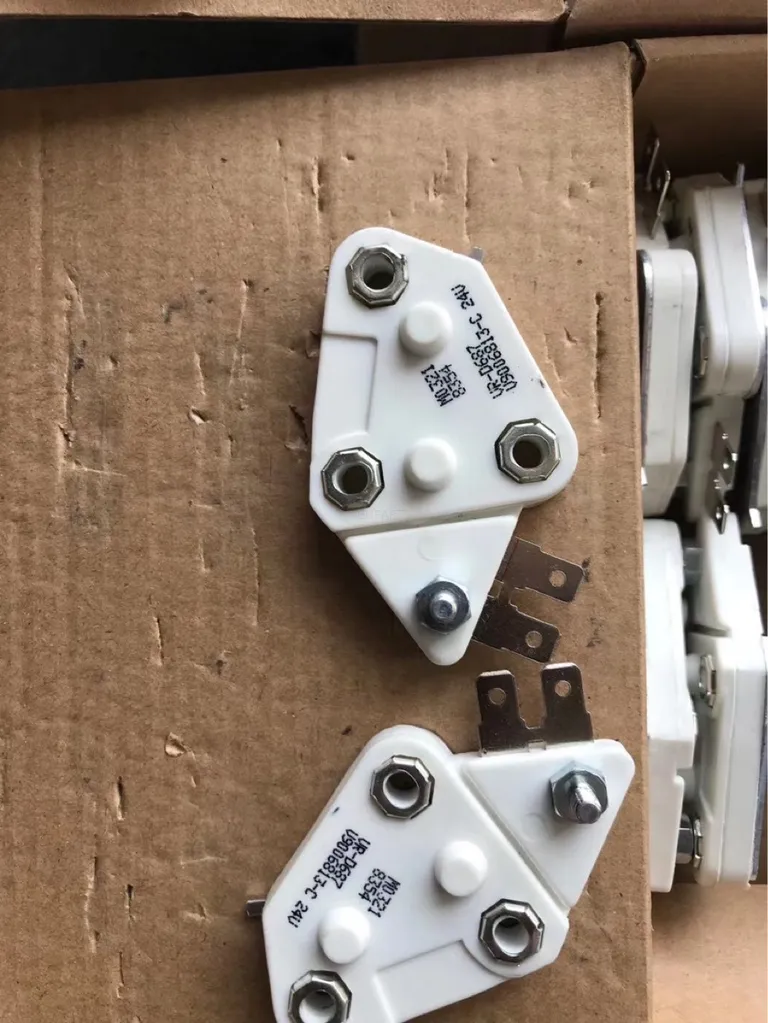 Dekremi generator regulator online Dekremi generator regulator online