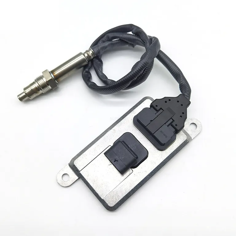 for Mercedes -Benz truck nitrogen oxygen sensor Nox Sensor A0101539328 5WK96616E online