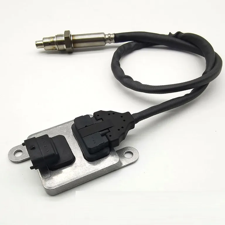 for Volvo truck nitrogen oxygen sensor 22014032 22303391 5WK96643E online
