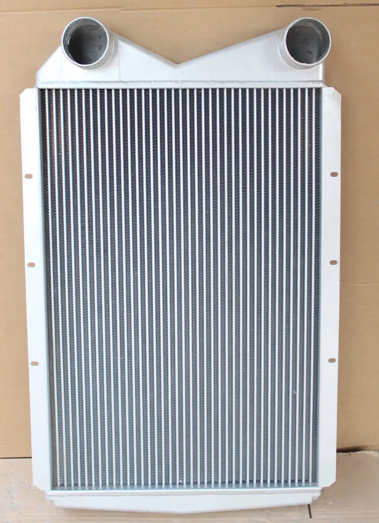 NZ9525530025 Sinotruk Haoyun Cold Device Manufacturer Customized Automobile Water Tank Detaiser online NZ9525530025 Sinotruk Haoyun Cold Device Manufacturer Customized Automobile Water Tank Detaiser online
