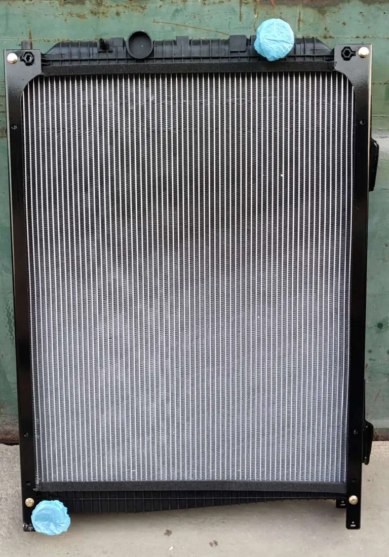 Shaanxi Automobile Delong M3000 water tank radiator DZ9525532032 online Shaanxi Automobile Delong M3000 water tank radiator DZ9525532032 online