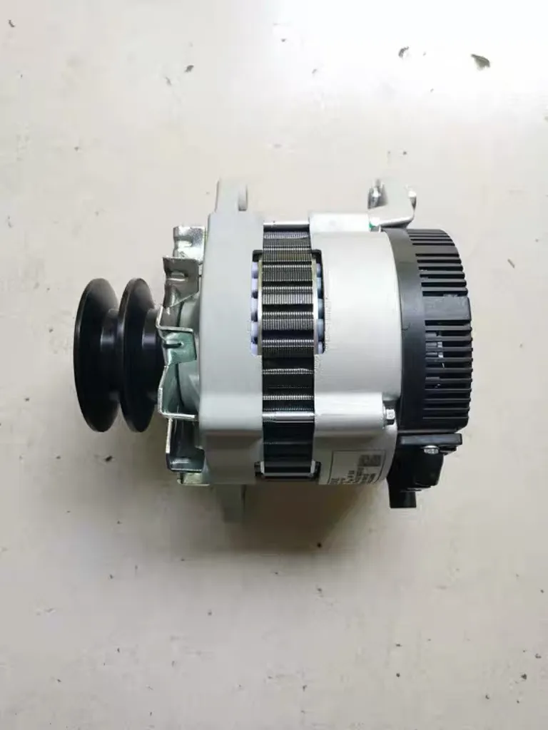 Shifeng 1404 tractor generator JFZ1833 generator Luo Chai Dongfang 6105/6108 generator online Shifeng 1404 tractor generator JFZ1833 generator Luo Chai Dongfang 6105/6108 generator online