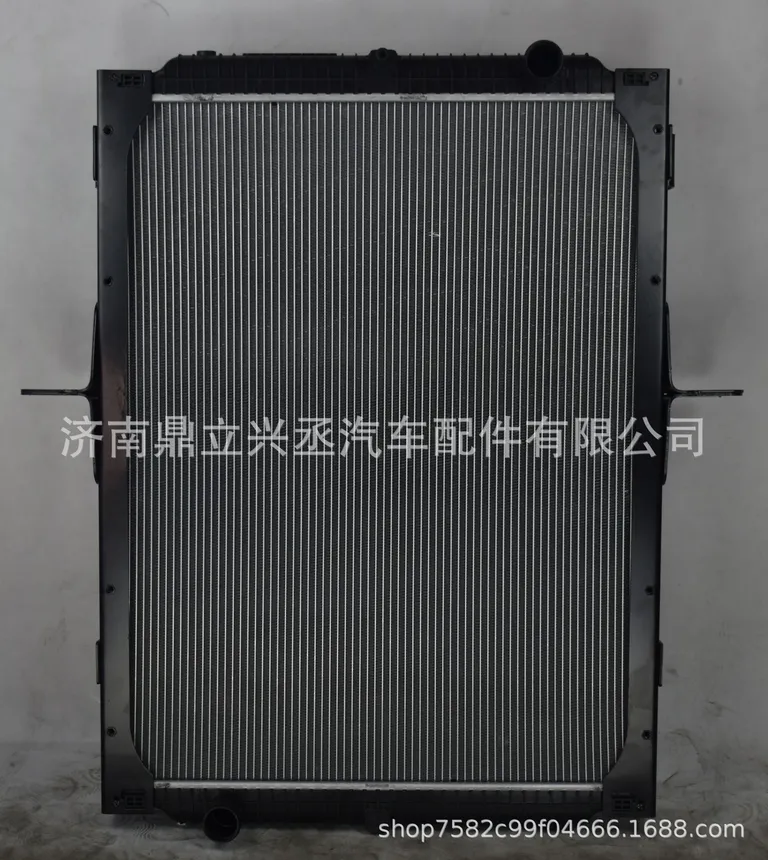 Sinotruk Haowo A7 water tank radiator WG9918530001 aluminum -plastic water tank radiator manufacturer online Sinotruk Haowo A7 water tank radiator WG9918530001 aluminum -plastic water tank radiator manufacturer online