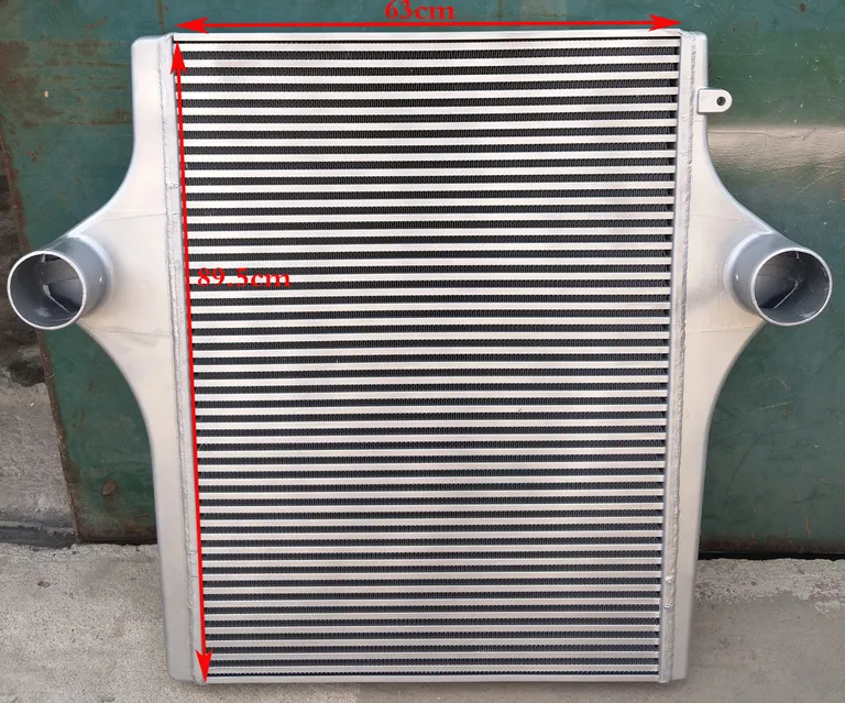 SZ9530000833 Shaanxi Automobile Delong X3000 mid -cooling device manufacturer selling car water tank water tank radiator online SZ9530000833 Shaanxi Automobile Delong X3000 mid -cooling device manufacturer selling car water tank water tank radiator online