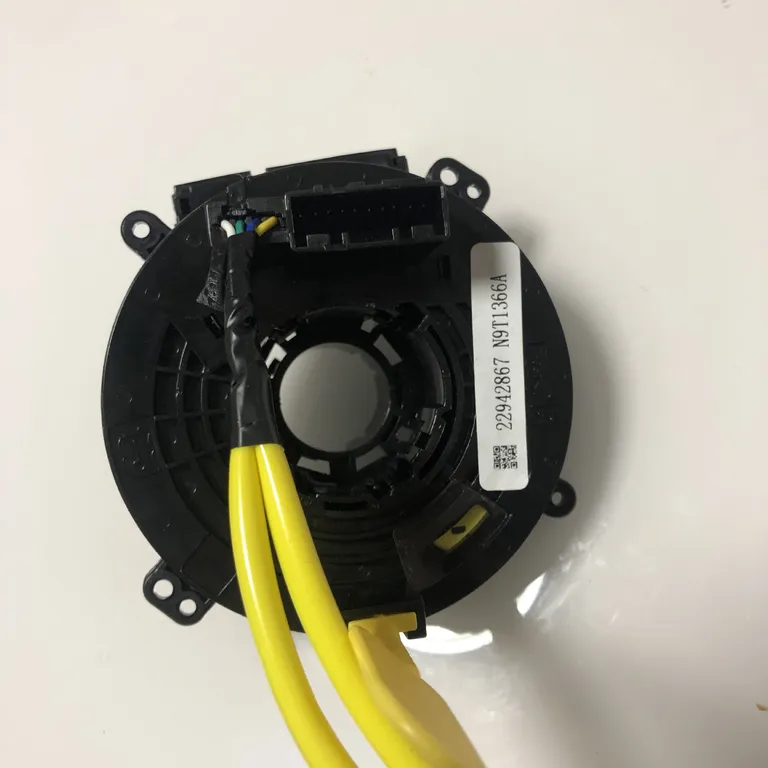 The steering wheel travers are for 259477775, 20817721, 95164178, 22775303 online The steering wheel travers are for 259477775, 20817721, 95164178, 22775303 online