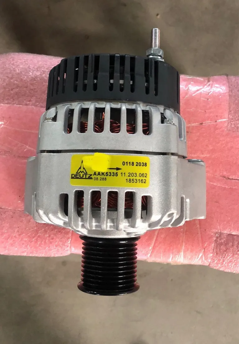 XCMG dual -steel wheeled road machine generator AAK5334 generator Hitz 01182041 generator online XCMG dual -steel wheeled road machine generator AAK5334 generator Hitz 01182041 generator online